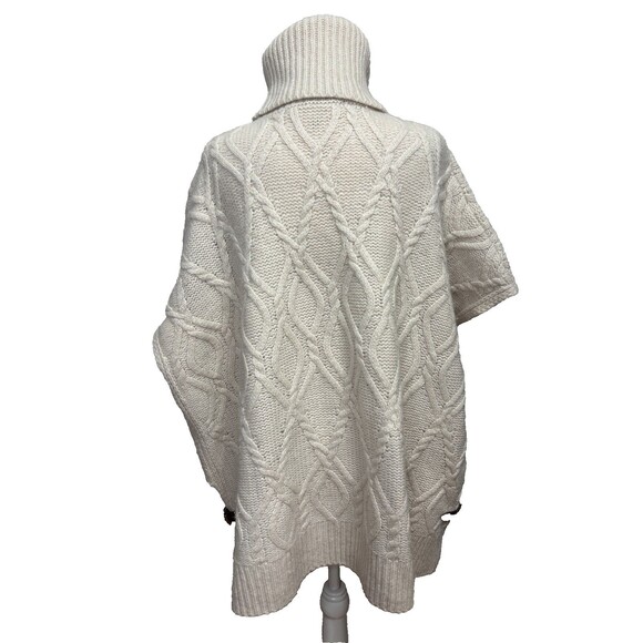 Max Studio Sweater Poncho Womens M Cream Lambs Wool Chunky Cable Knit Oversized - Picture 5 of 10
